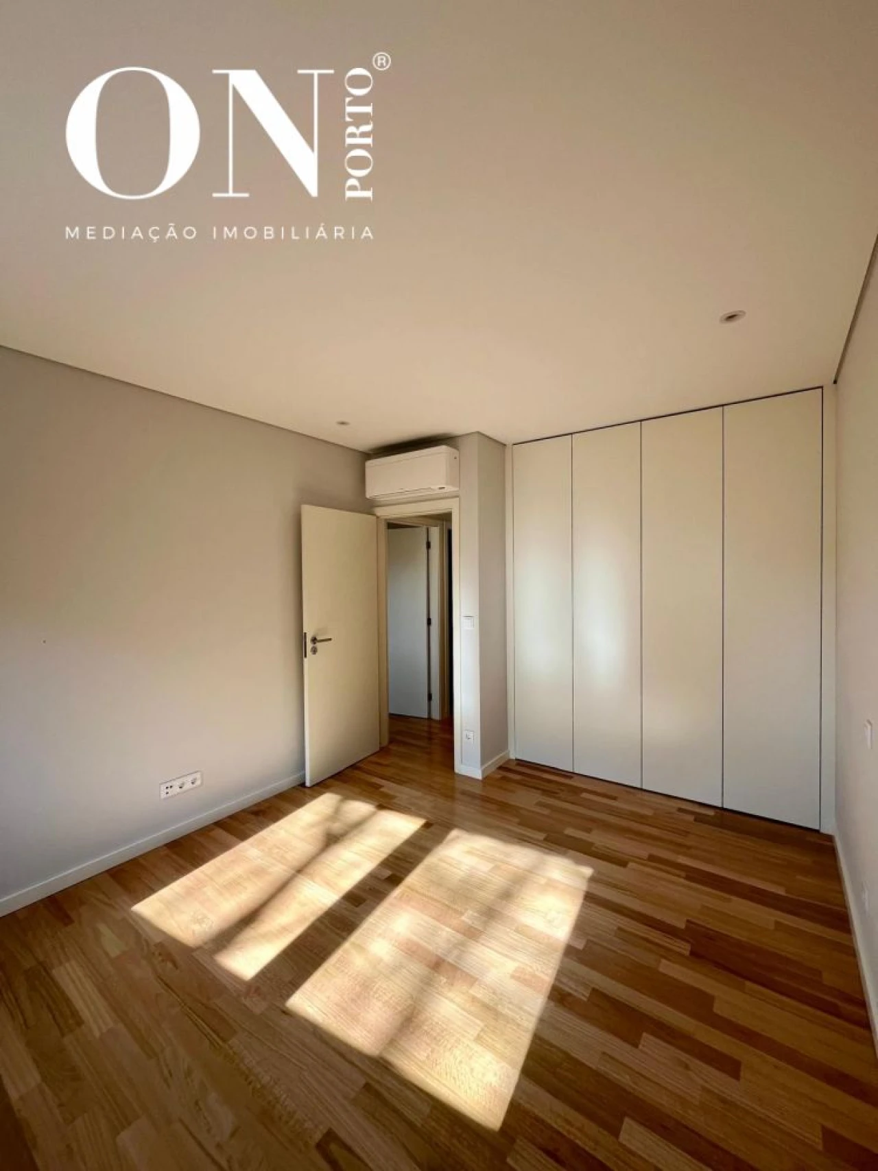 Apartamento T3 para Venda em Aldoar, Foz do Douro e Nevogilde Foto 17