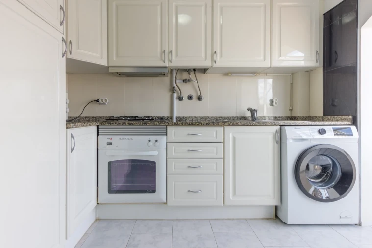 Apartamento T2 para Venda em Laranjeiro e Feijó Foto 5