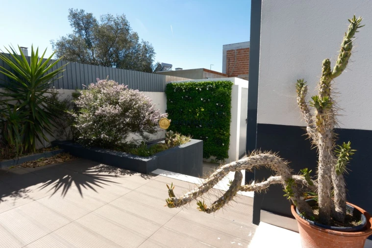 Moradia T4 para Venda em Azeitão (São Lourenço e São Simão) Foto 9