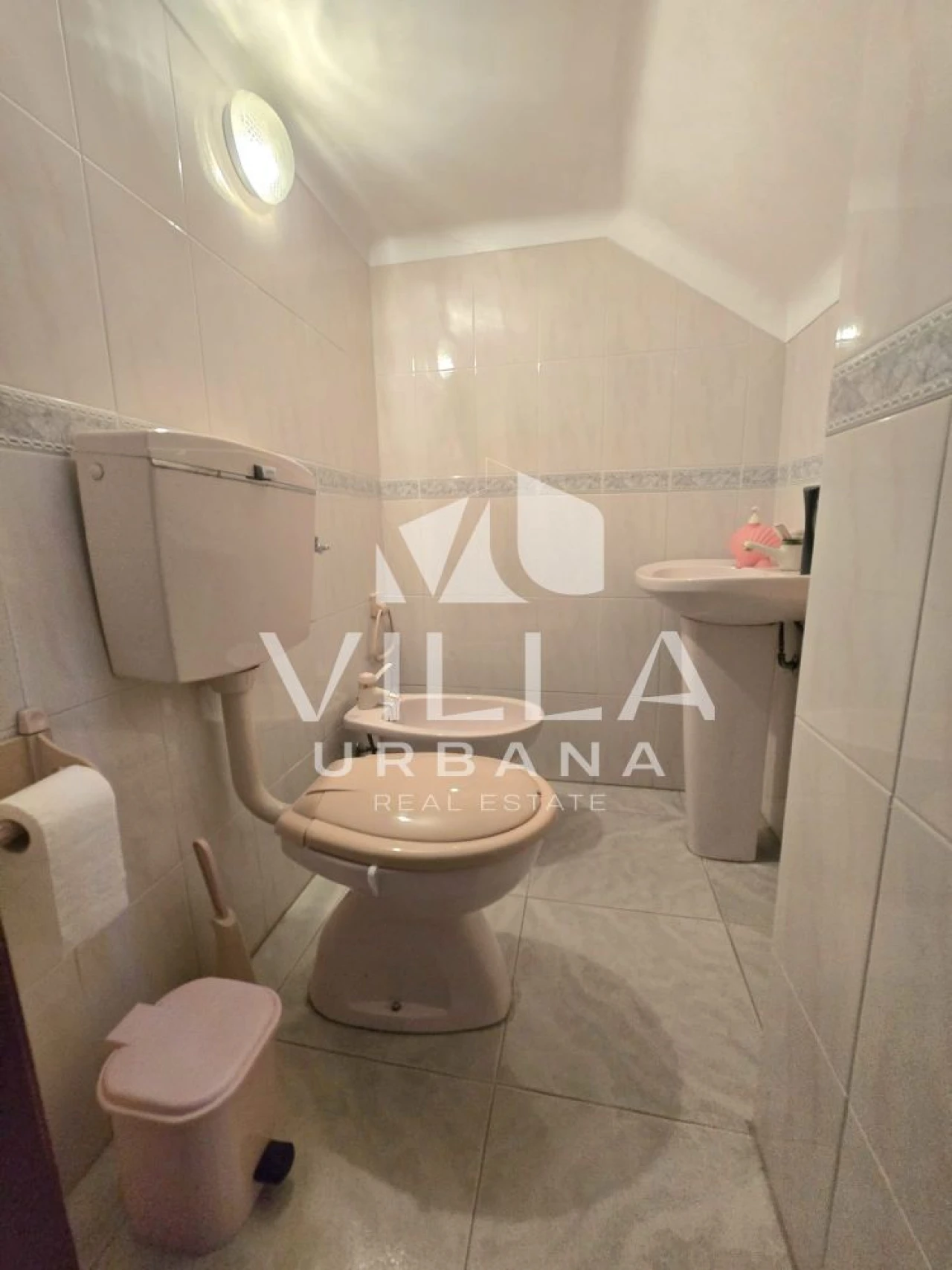 Moradia T4 para Venda em Amora Foto 15