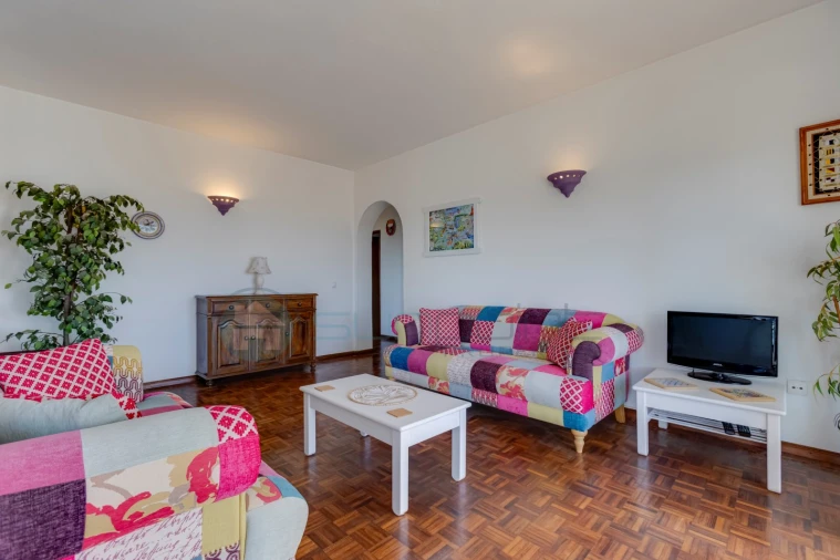 Apartamento T2 para Venda em Luz Foto 4