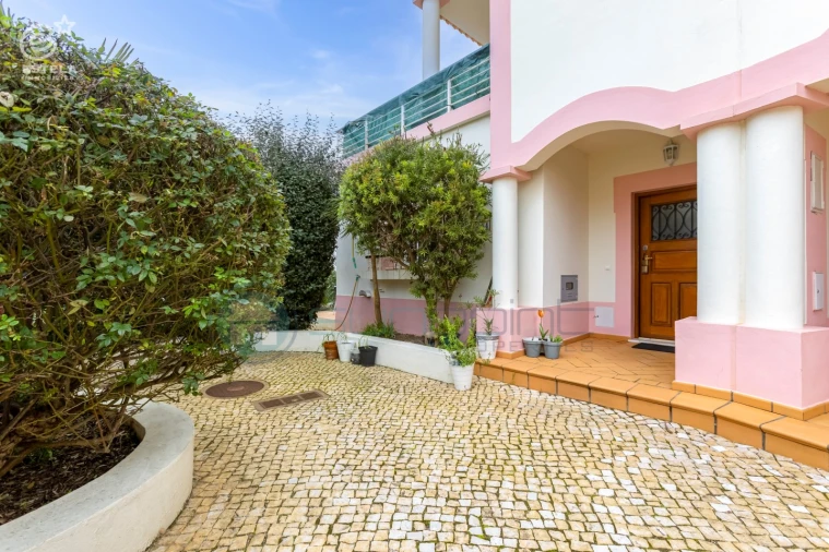 Moradia T2 para Venda em Luz