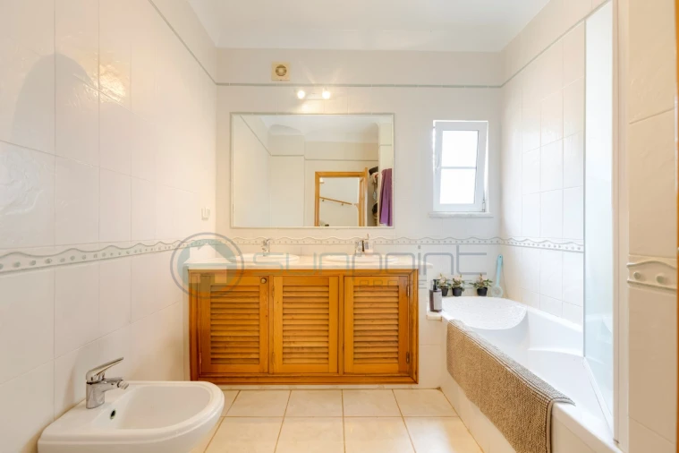 Moradia T2 para Venda em Luz Foto 11