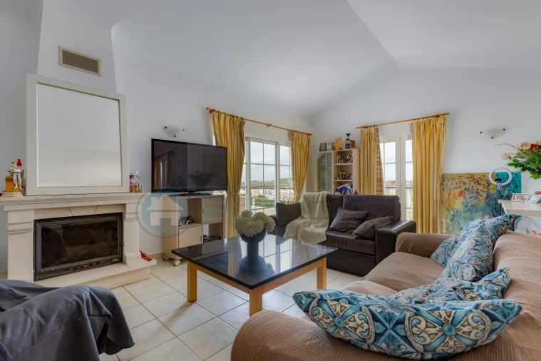 Moradia T2 para Venda em Luz Foto 18