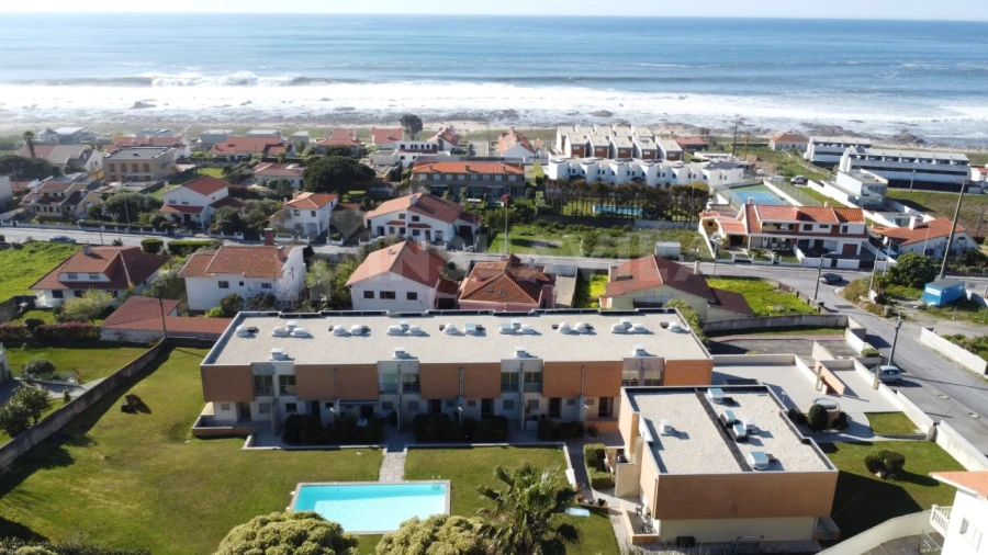 Moradia T3 para Venda em Moledo e Cristelo