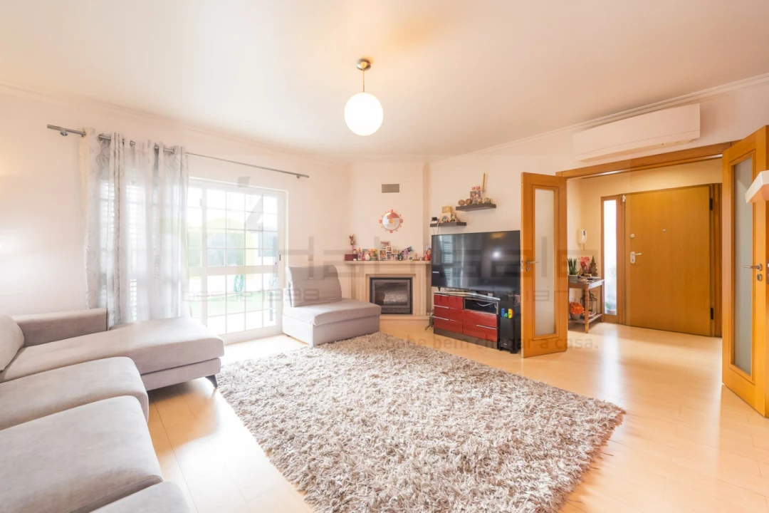 Moradia T5 para Venda em São Domingos de Rana Foto 5