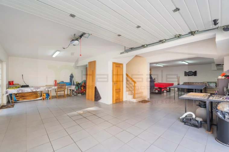 Moradia T5 para Venda em São Domingos de Rana Foto 29