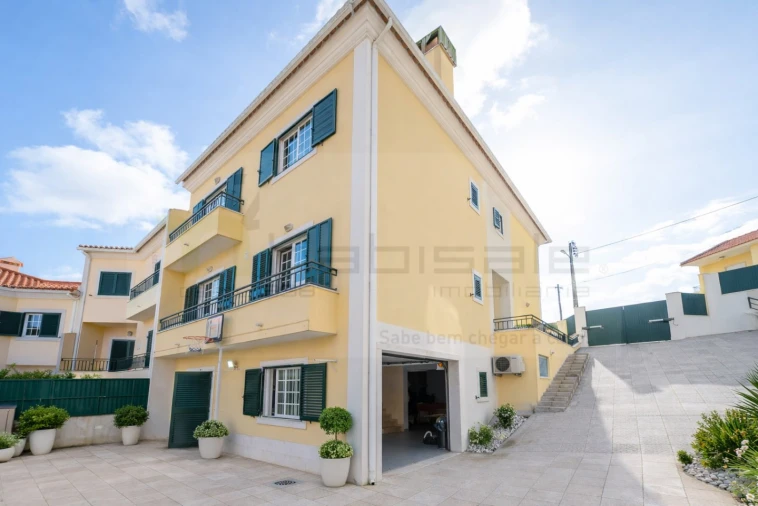 Moradia T5 para Venda em São Domingos de Rana Foto 2