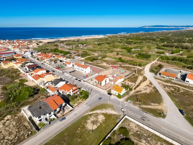 Moradia T6 para Venda em Marinha das Ondas Foto 21