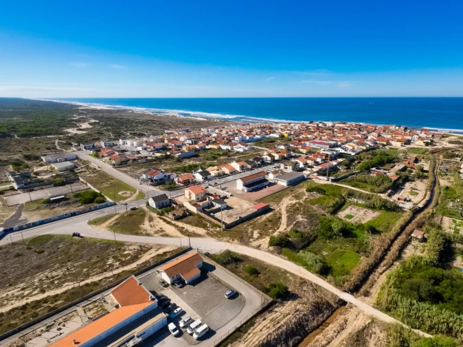 Moradia T6 para Venda em Marinha das Ondas Foto 22