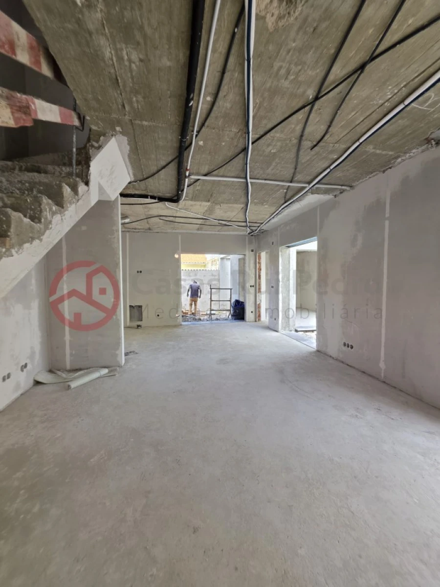 Moradia T3 para Venda em Fernao Ferro Foto 2