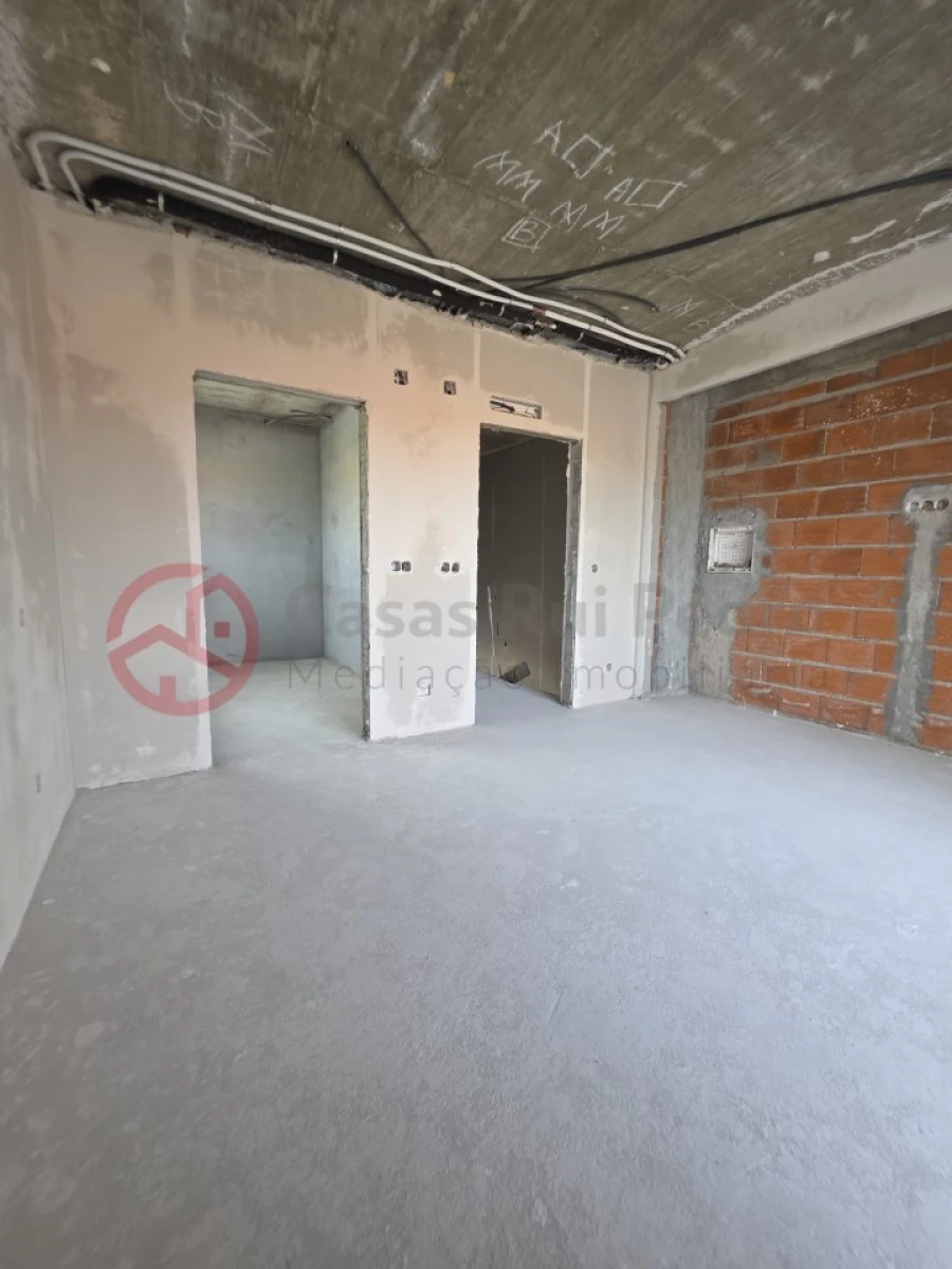 Moradia T3 para Venda em Fernao Ferro Foto 8