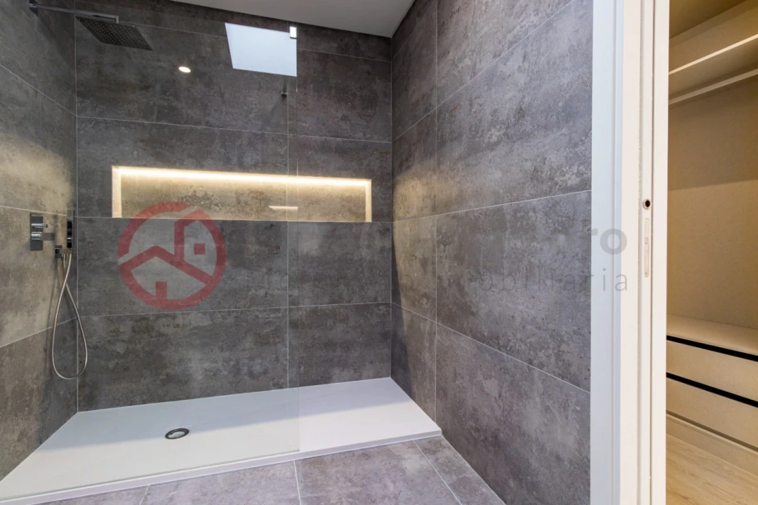 Moradia T2 para Venda em Fernao Ferro Foto 13