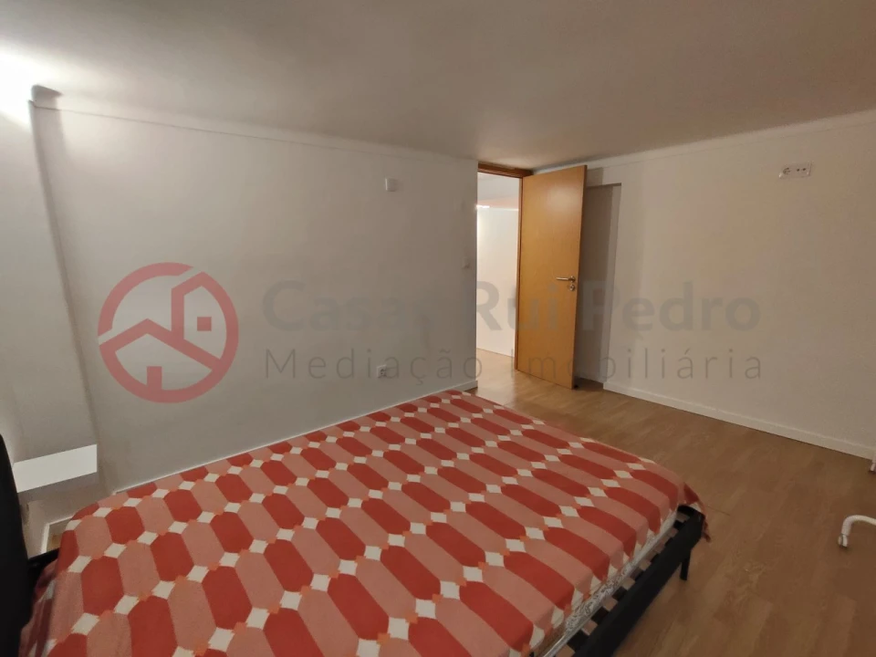 Apartamento T1 para Venda em Alto do Seixalinho, Santo André e Verderena Foto 37