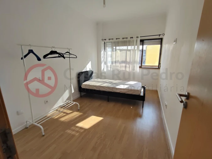 Apartamento T1 para Venda em Alto do Seixalinho, Santo André e Verderena Foto 23