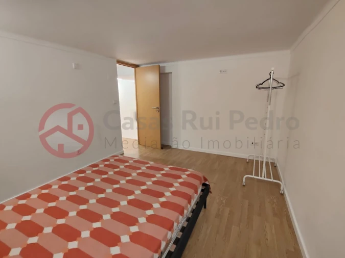 Apartamento T1 para Venda em Alto do Seixalinho, Santo André e Verderena Foto 36