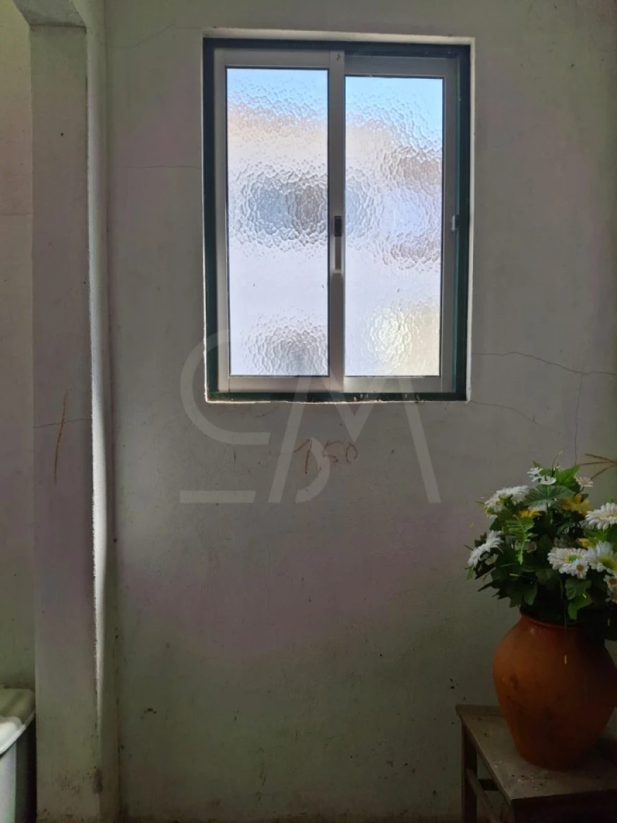 Moradia T1 para Venda em São João Baptista Foto 13