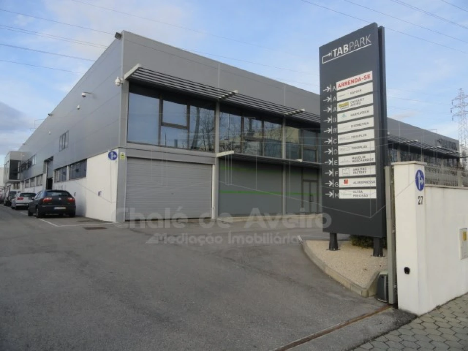 Escritório para Arrendamento em Esgueira Foto 1