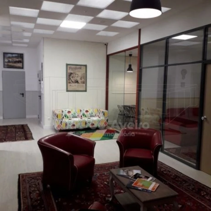 Escritório para Arrendamento em Esgueira Foto 5