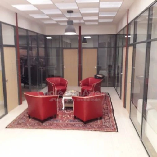 Escritório para Arrendamento em Esgueira Foto 4