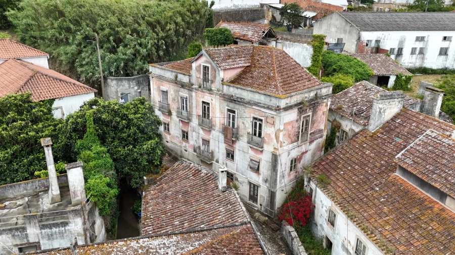 Moradia T10 para Venda em Roliça
