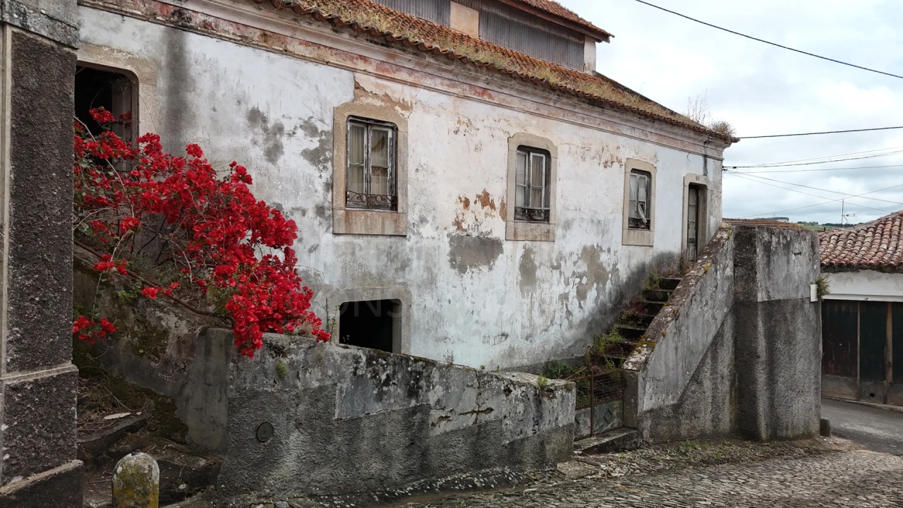 Moradia T10 para Venda em Roliça Foto 9