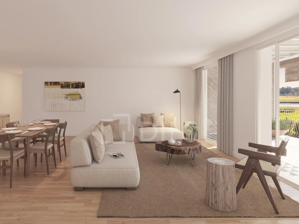 Apartamento T3 para Venda em Santa Maria do Castelo e Santiago e Santa Susana Foto 1