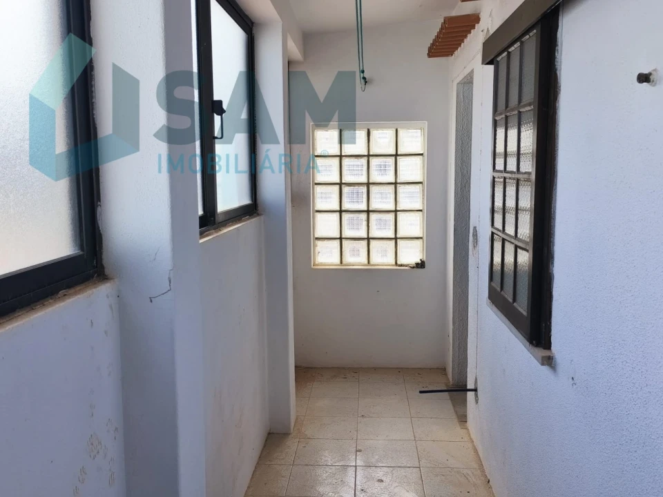 Moradia T3 para Venda em São Martinho do Porto Foto 16