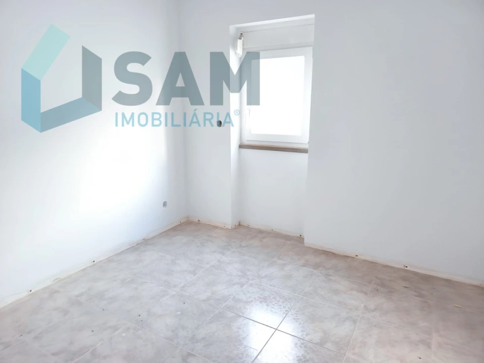 Moradia T3 para Venda em São Martinho do Porto Foto 17