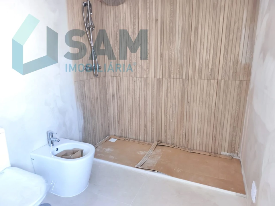 Moradia T3 para Venda em São Martinho do Porto Foto 20