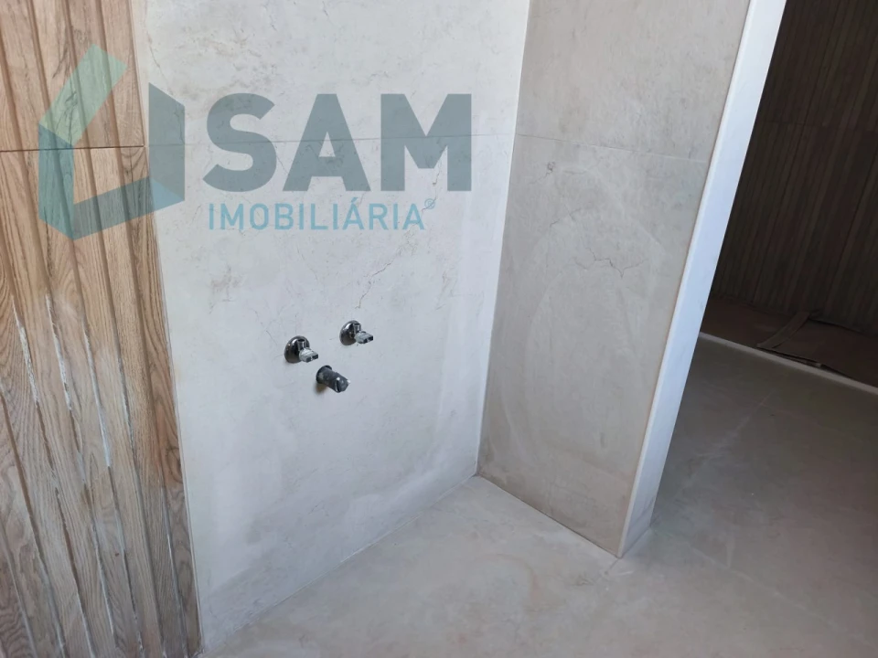 Moradia T3 para Venda em São Martinho do Porto Foto 21