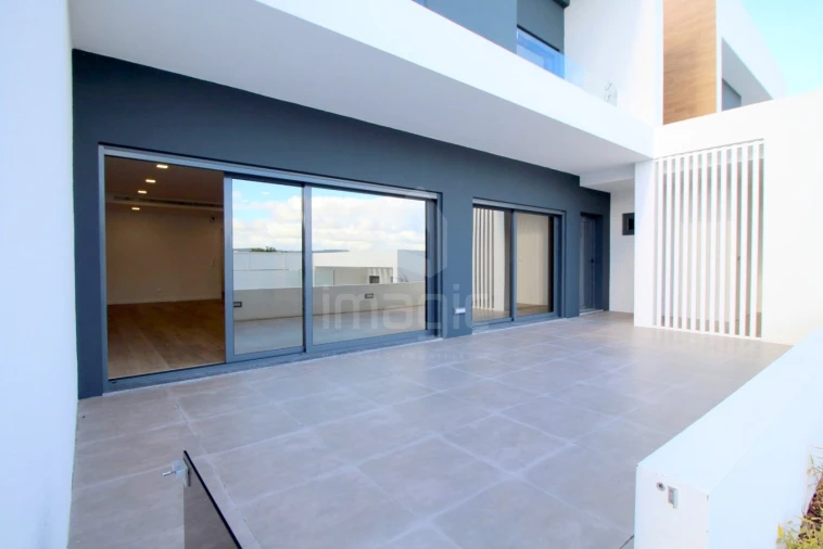 Moradia T4 para Venda em Loures Foto 1