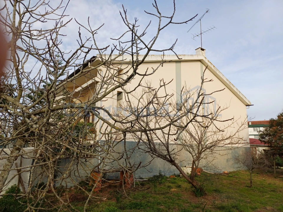Moradia T5 para Venda em Leiria, Pousos, Barreira e Cortes Foto 8