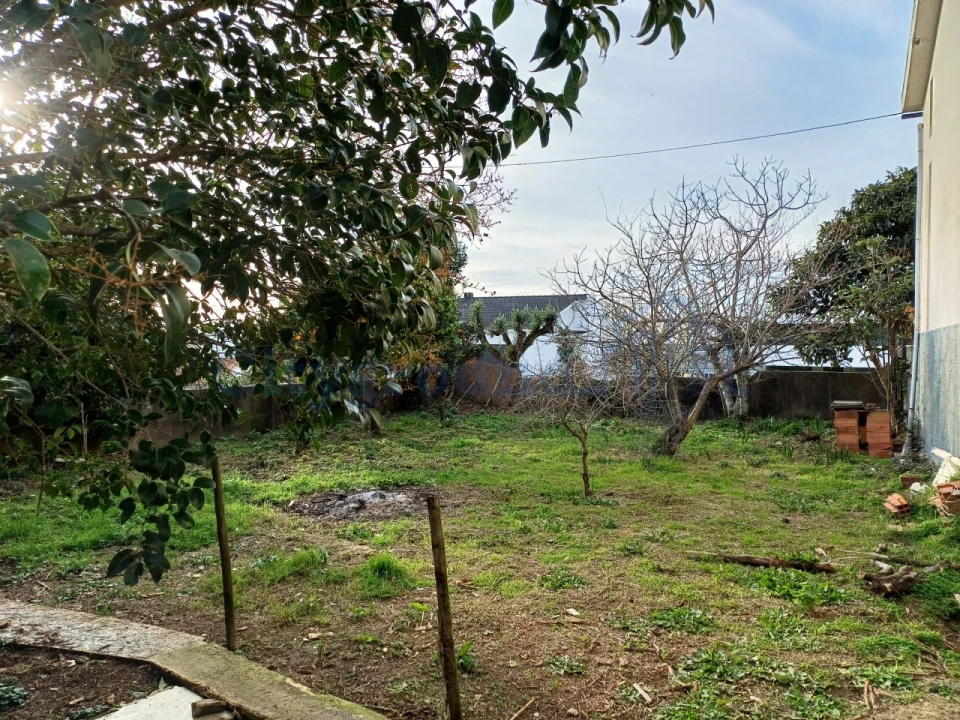 Moradia T5 para Venda em Leiria, Pousos, Barreira e Cortes Foto 12