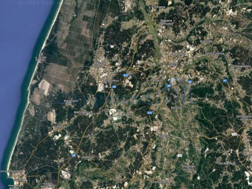 Moradia T5 para Venda em Leiria, Pousos, Barreira e Cortes Foto 28