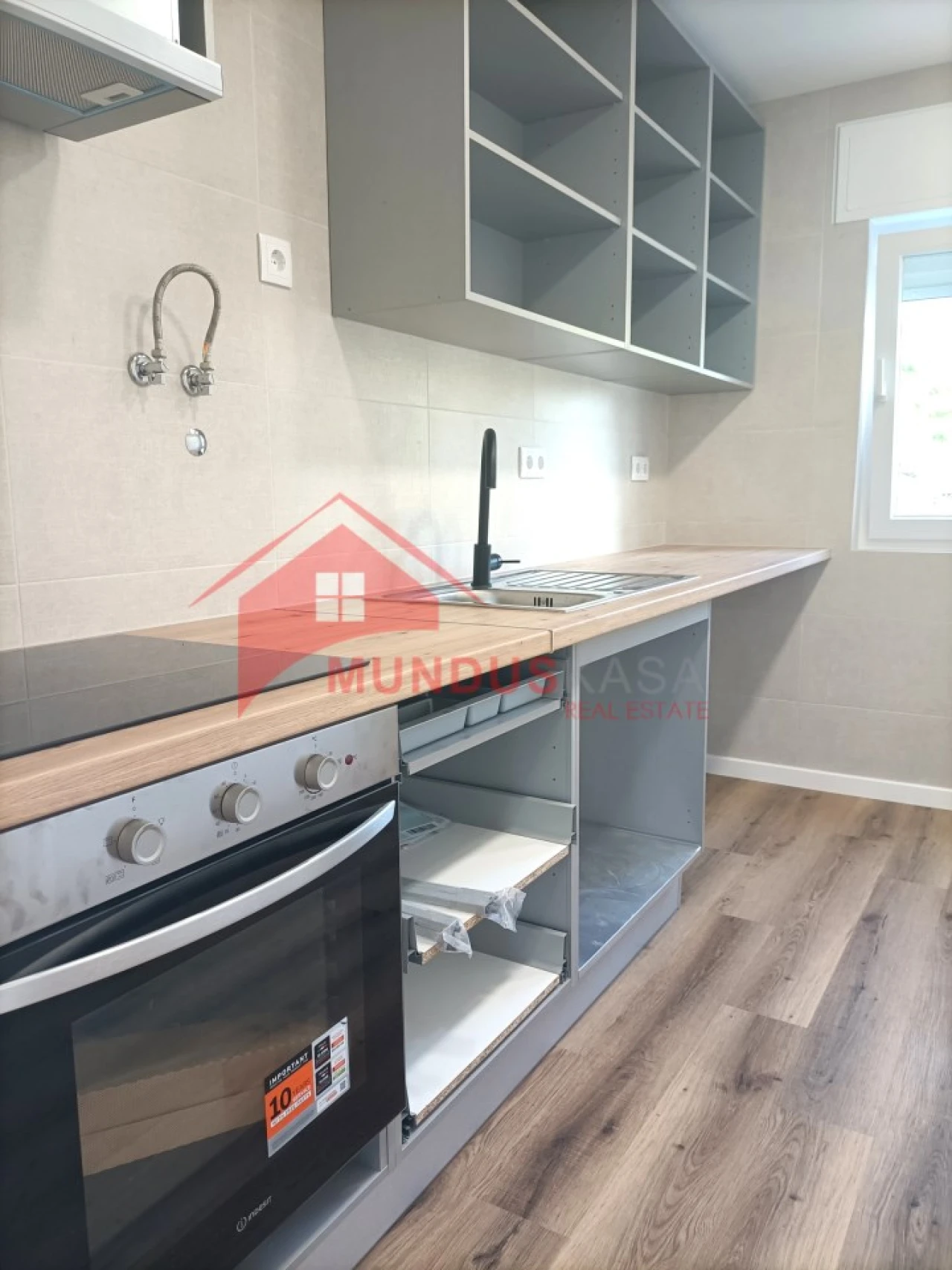 Apartamento T2 para Venda em Sesimbra (Castelo) Foto 9