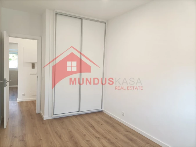 Apartamento T2 para Venda em Sesimbra (Castelo) Foto 18