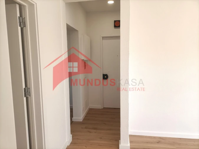 Apartamento T2 para Venda em Sesimbra (Castelo) Foto 26