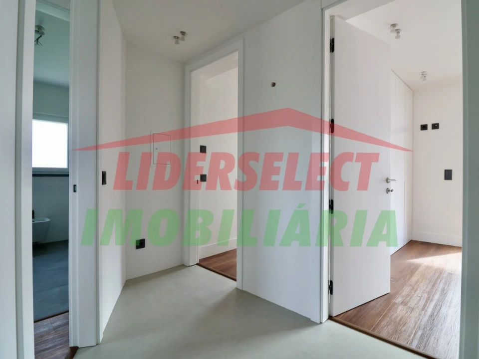 Moradia T3 para Venda em Ribamar Foto 17