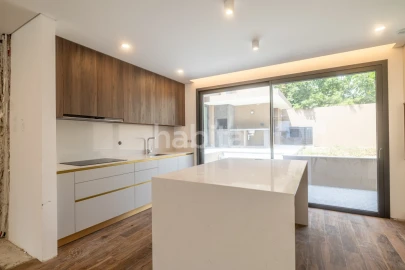Moradia T3 para Venda em Gulpilhares e Valadares