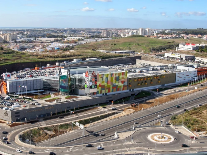 Escritório para Arrendamento em Venteira Foto 20