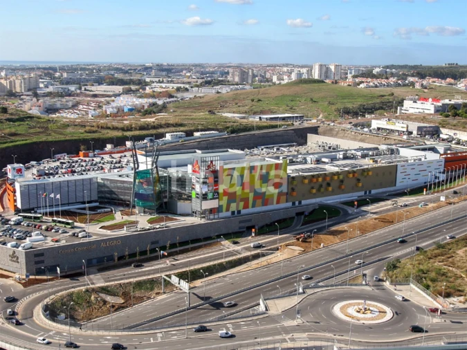 Escritório para Arrendamento em Venteira Foto 20