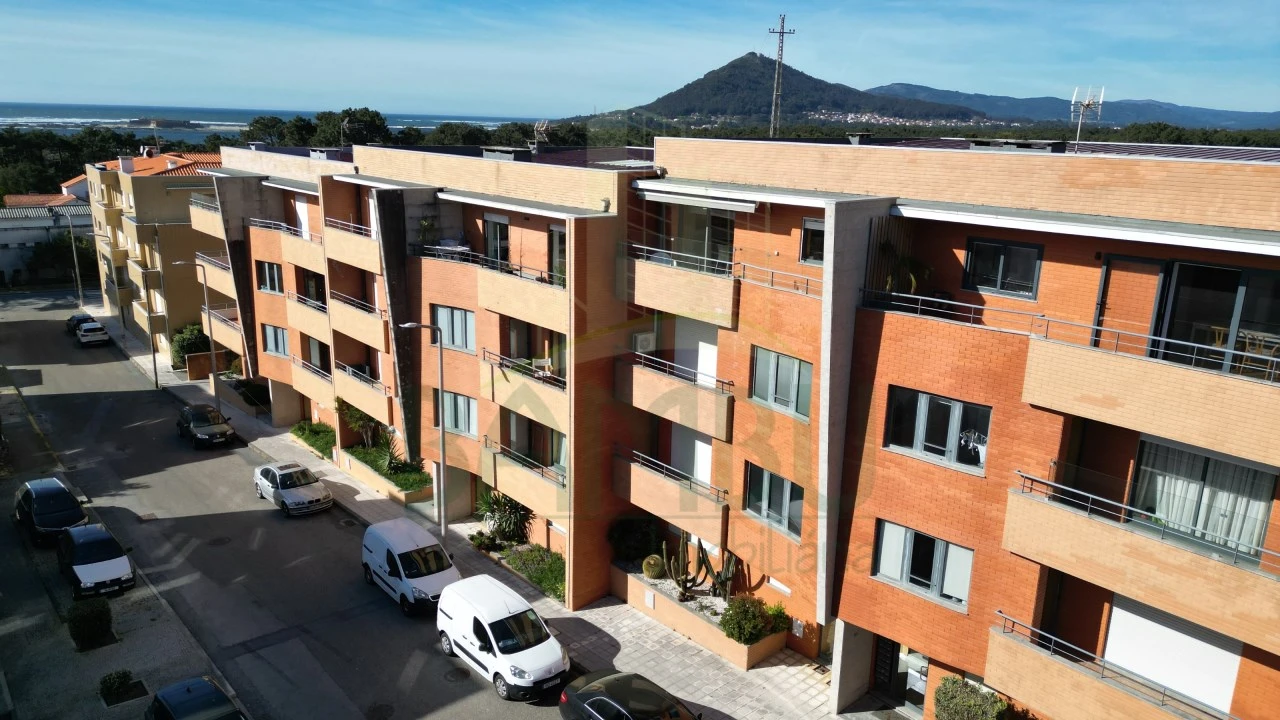 Apartamento T3 para Venda em Moledo e Cristelo Foto 2