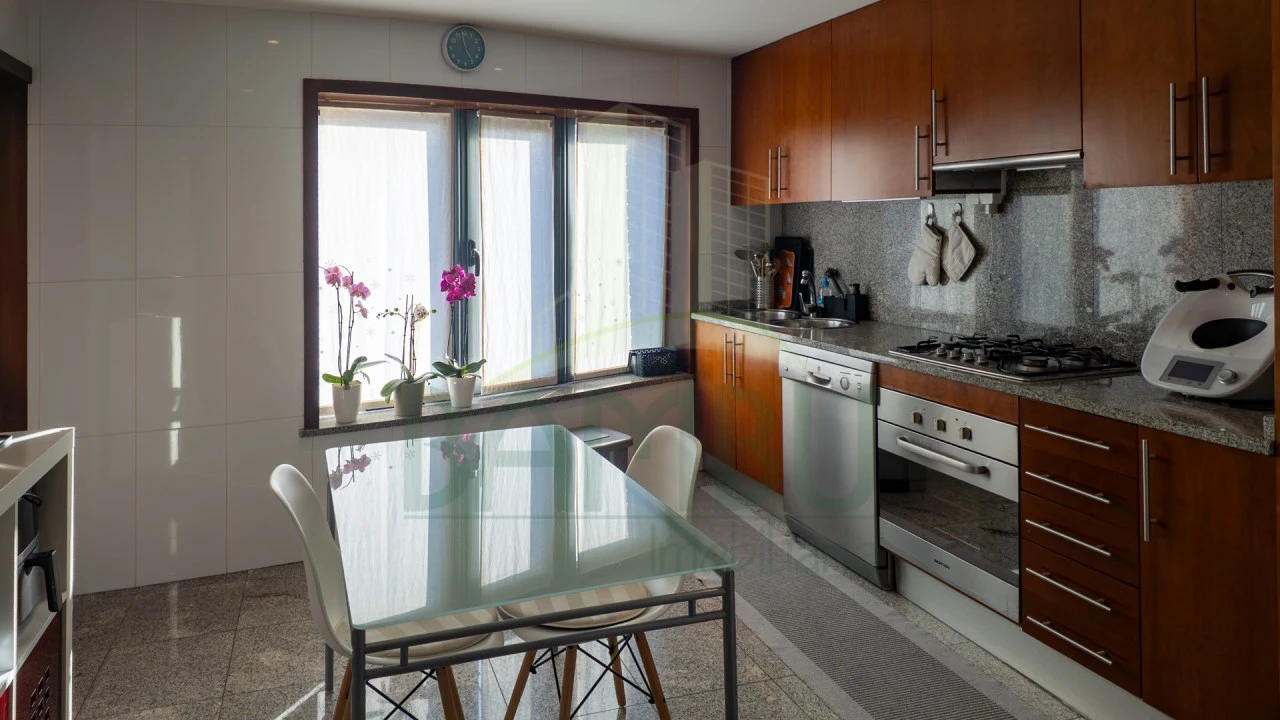 Apartamento T3 para Venda em Moledo e Cristelo Foto 10