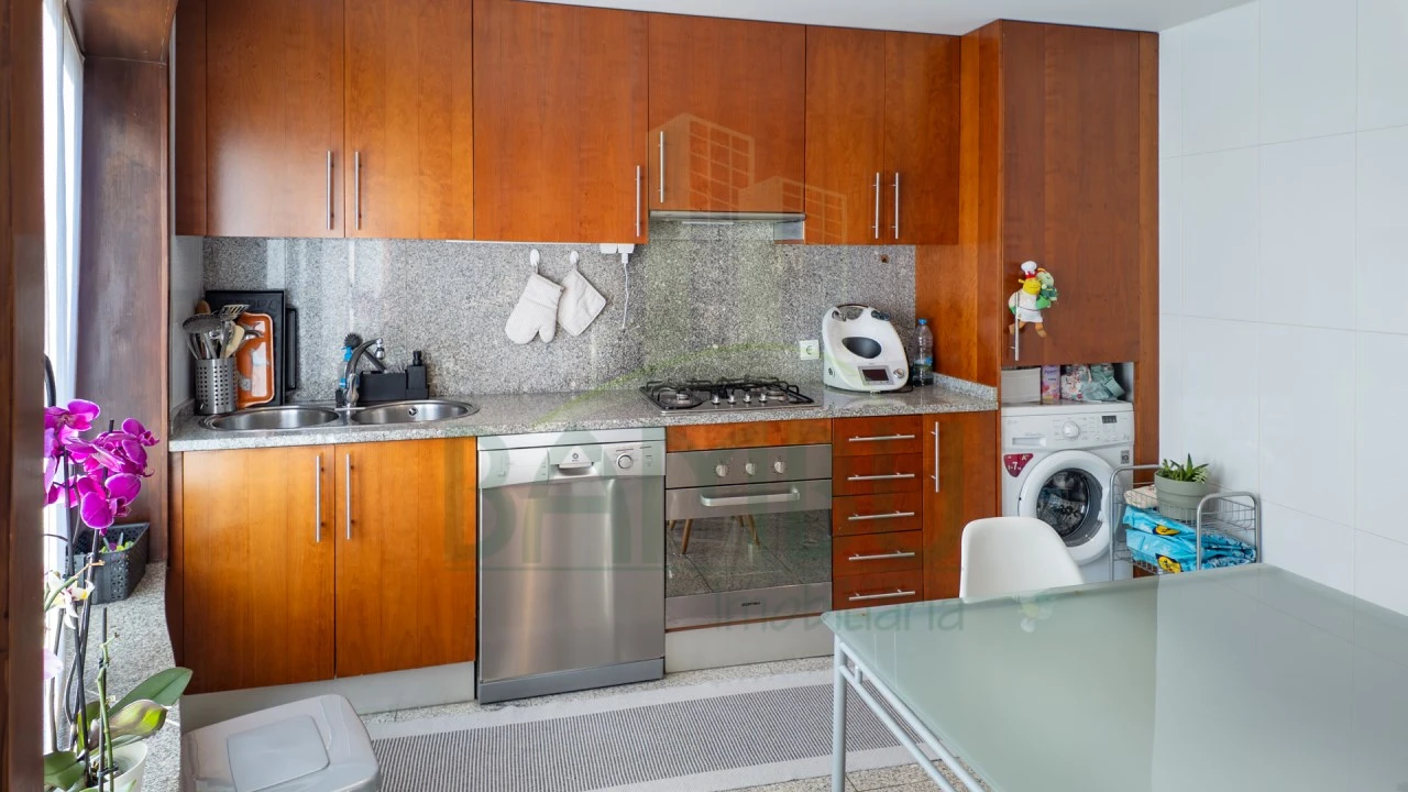 Apartamento T3 para Venda em Moledo e Cristelo Foto 11
