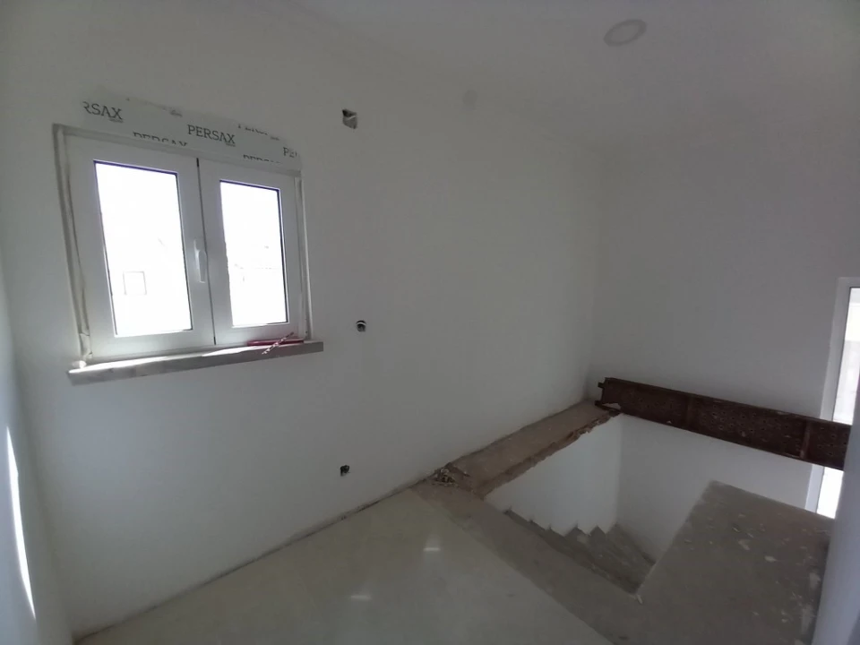 Moradia T5 para Venda em Amora Foto 34