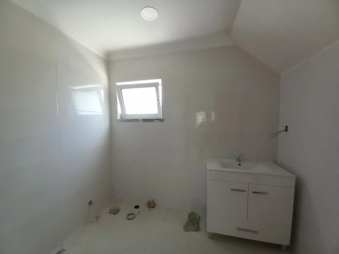 Moradia T5 para Venda em Amora Foto 10