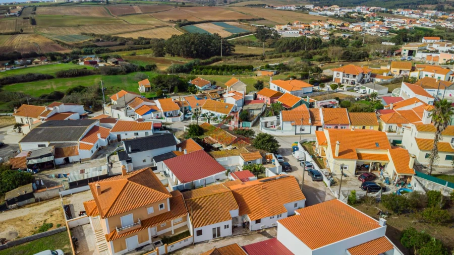 Moradia T2 para Venda em São Pedro da Cadeira Foto 24