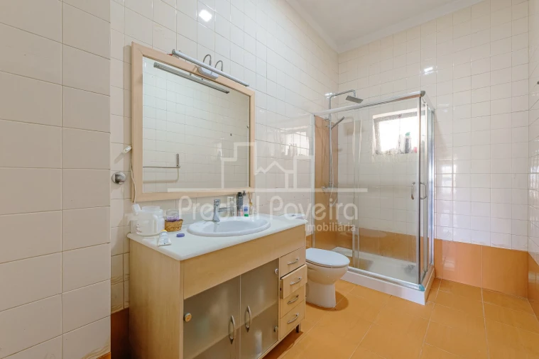 Moradia para Venda em Aver-O-Mar, Amorim e Terroso Foto 14