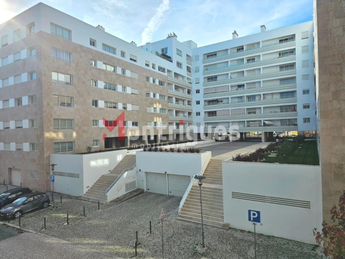 Apartamento T2 para Venda em Parque das Nações